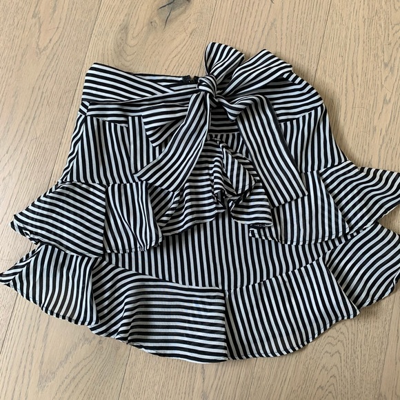 Stripped Ruffle Skirt - Picture 2 of 3